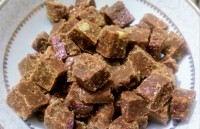 تسمک (باشکرقهوه ای ،گل محمدی وگردو)