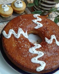 کیک رِوانی با تخم خرفه