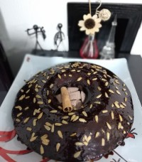 کیک وانیلی شکلاتی