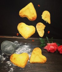 کلوچه اسفنجی