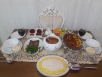 میز اولین ماهگردمون