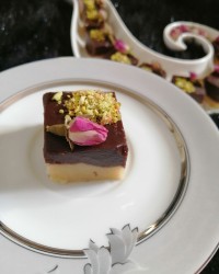 ?حلوای دورنگ?