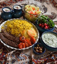 عدس پلو با کباب دیگی شروین