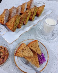 کیک خرما بدون شکروروغن رژیمی