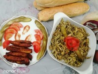 ساندویچ مرغ و قارچ وسیب بامیه ای