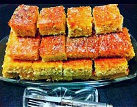 کیک باقلوا گردویی