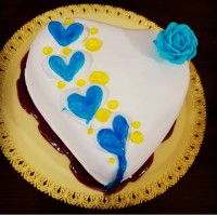 کیک پسرجانم ک برای روزمادرگرفتن