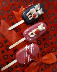 سفارش کیک چوبی ولنتاین