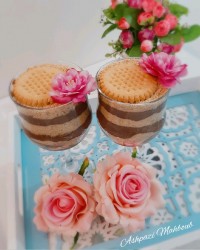 پودینگ شکلاتی و بیسکوییت