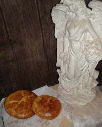 نان گاتا گردویی