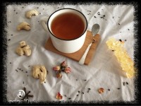 دمنوش زنجبیل. دارچین. میخک. نبات