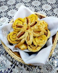 نان سیب و دارچین