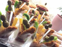 مینی برگر.... اسپرینگ رول مرغ و قارچ.... فیله سوخاری