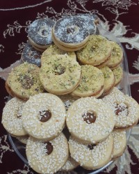 شیرینی عسلی