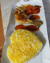 مرغ با سس