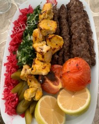 جوجه وکوبیده مهسا خیلی خوشمزس