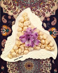 شیرینی پفکی گردویی