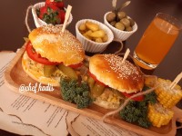 ساندویچ خوراک مرغ