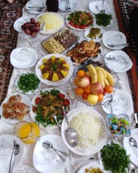 ناهار سیزده بدر ما در خانه....