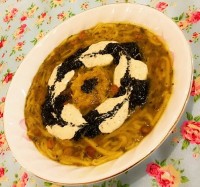 آش رشته روز سیزدهم فروردین در خانه ماندیم