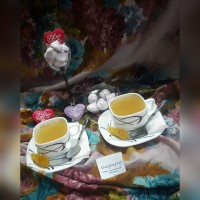 شیرینی مرنگ با دمنوش زنجبیل دمنوش شکست کرونا