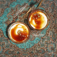 فرنی خامه ای هل دار با شیره انگور