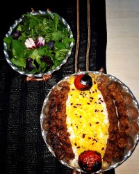 سلام دوستان اینم کباب کوبیده ما عاااااالی شده بود