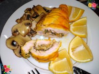 سینه مرغ شکم پر