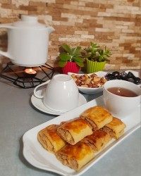 شیرینی نازوک