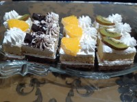 سلام دوستان خوبم اینم شیرینی تر ?امیدوارم منو حمایت کنید خیلی دوستون دارم?