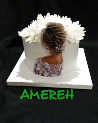 کیک خانومانه