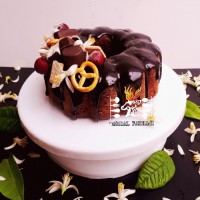 کیک شکلاتی کره ای