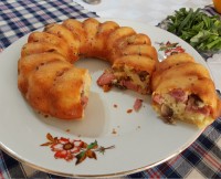 کیک سوسیس وقارچ