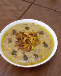 آش سبزی شیرازی با نون خودم پز