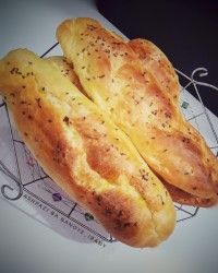 نان ساندویجی کنجدی