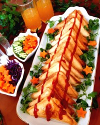 اسنک مرغ و قارچ