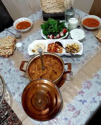 آبگوشت آبجی لیلی پز