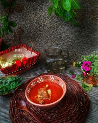 آبگوشت گوجه سبز