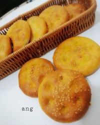 کلوچه مغزدار