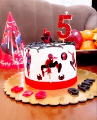 کیک تولدپسرآجی پوران