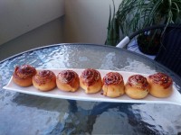 شیرینی رولی دارچینی