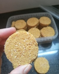 فلافل قالبی منجمد خونگی