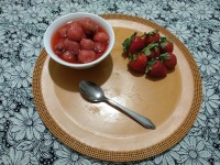 کمپوت توت فرنگی