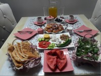 افطاری ساده همراه با بامیه های خوشمزه خودم پز