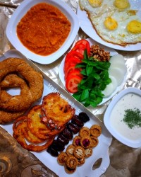 اولین سحری ما و حلیم گوشت