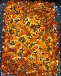 پیتزا با خمیر فوری