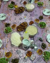 سفره افطار خونه مامان جونم