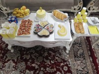 اینم میزتولدگل پسرمامان