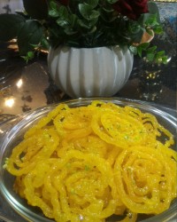 سلام دوستان پاپیونی طاعات وعبادات قبول حق اینم از زولبیا خوشمزه من برای افطار