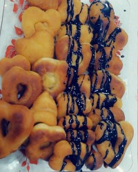 دونات و پیراشکی خودم پز خوشمززززه